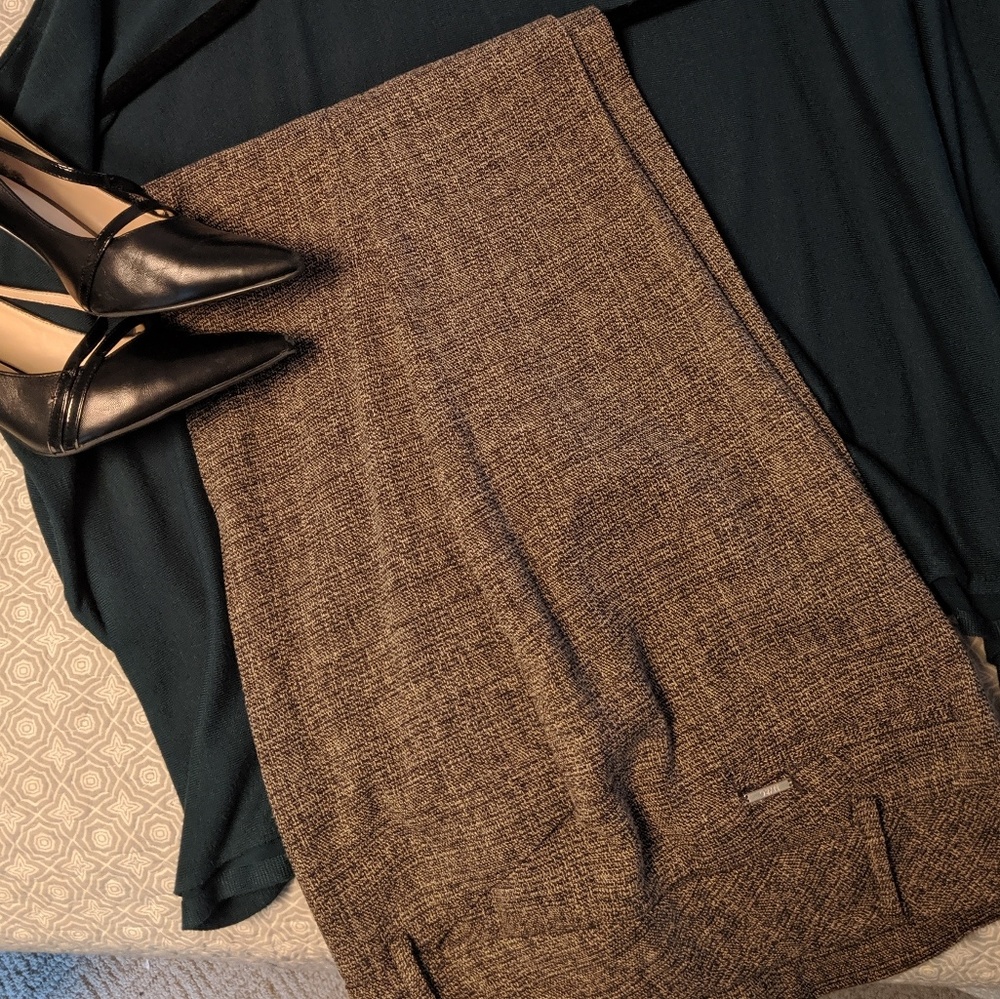 New York and company 18 tall Tweed slacks